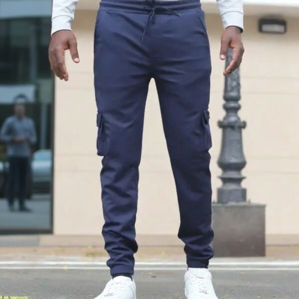 velvom-men-cargo-pant-navy-blue-model
