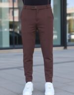 velvom-men-formal-pant-brown-model