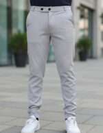 velvom-men-formal-pant-light-grey-model