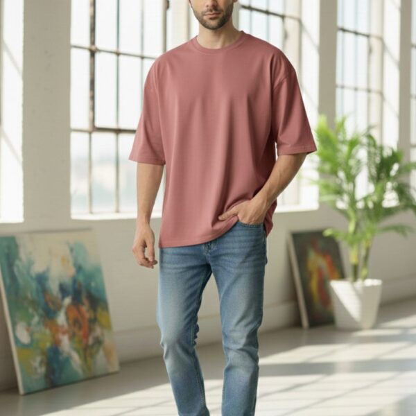 velvom-men-oversized-tshirts-onion-pink-model-front